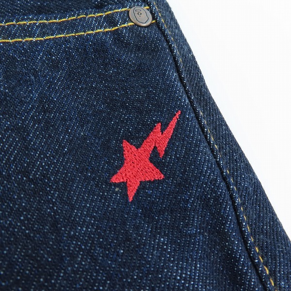 実際に弊社で買取させて頂いた【未使用】A BATHING APE/アベイシングエイプ BAPE STA デニムパンツ 001DPK221001F/Lの画像 5枚目