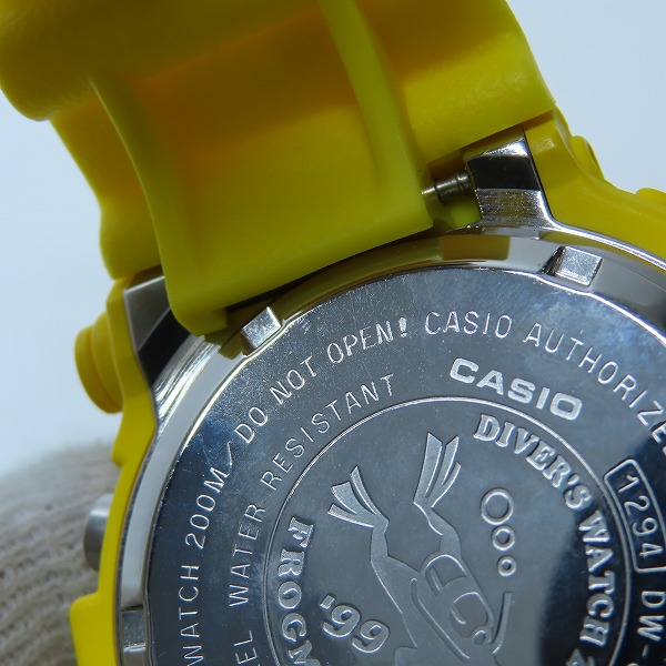 実際に弊社で買取させて頂いたG-SHOCK/G-ショック FROGMAN 99/フロッグマン 99 イエロー DW-8250YU-9T【動作未確認】の画像 6枚目