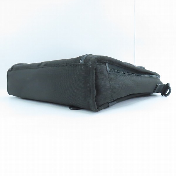 実際に弊社で買取させて頂いたTUMI/トゥミ ALPHA3 3WAY ビジネスバッグ ショルダーバッグ リュック ブリーフケース/2603182D3の画像 4枚目