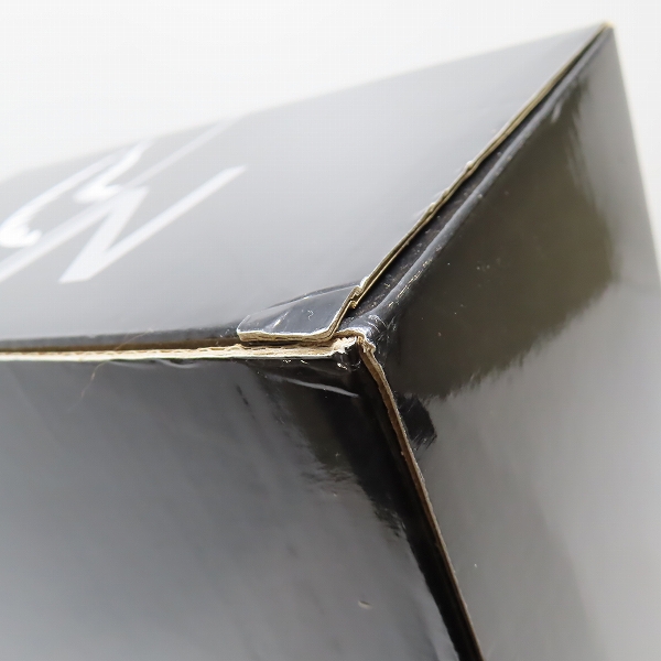 実際に弊社で買取させて頂いた【未開封】ネイバーフッド × アベイシングエイプ × メディコムトイ BE@RBRICK/ベアブリック 100% & 400% フィギュアの画像 5枚目