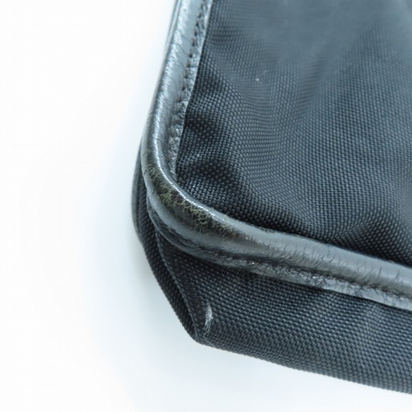 実際に弊社で買取させて頂いたIL BISONTE/イルビゾンテ レザー切替 ハンドバッグの画像 6枚目