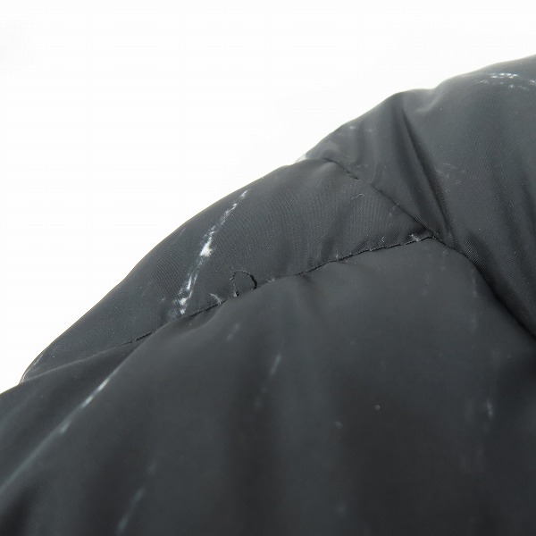 実際に弊社で買取させて頂いたMONCLER/モンクレール FABAS/ファバス 雷雲デザイン ダウンジャケット D20914196555/3の画像 6枚目
