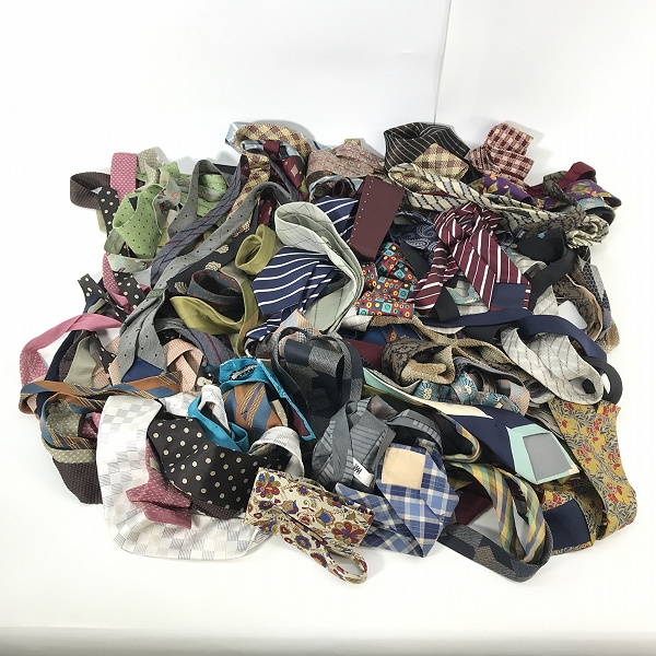 実際に弊社で買取させて頂いた【おまとめ】ISSEY MIYAKE/イッセイミヤケ MISSONI/ミッソニー JPRESS/Jプレス 他 ネクタイ