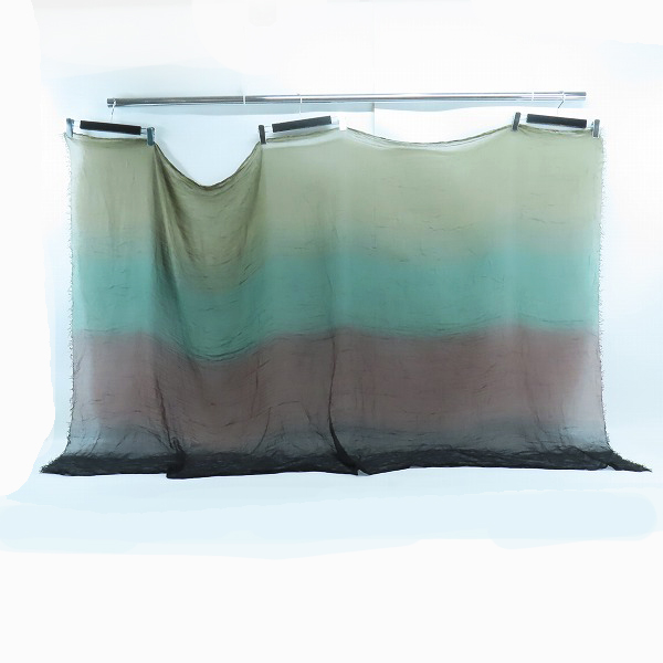 実際に弊社で買取させて頂いたFaliero Sarti/ファリエロ サルティ イタリア製 大判ストールの画像 1枚目