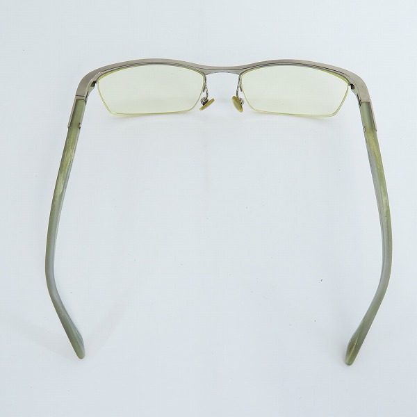 実際に弊社で買取させて頂いたCartier/カルティエ  度入り眼鏡/メガネフレーム/アイウェア チタン A75258の画像 2枚目