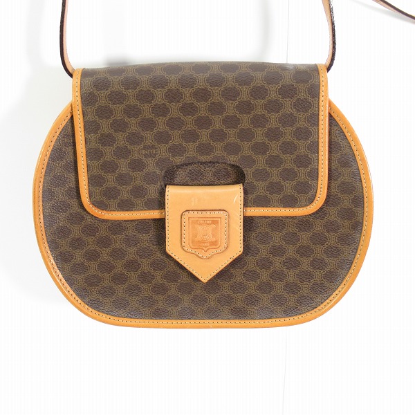 実際に弊社で買取させて頂いたCELINE/セリーヌ マカダム柄 ポシェット レザーショルダーバッグ