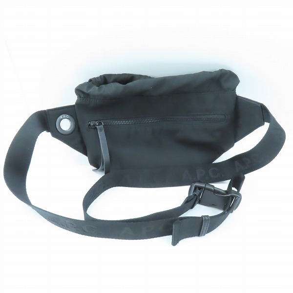 実際に弊社で買取させて頂いたA.P.C/アーペーセー BANANE RESET/バナーヌリセット ボディバッグ/ウエストバッグ PSAHX H62214の画像 1枚目