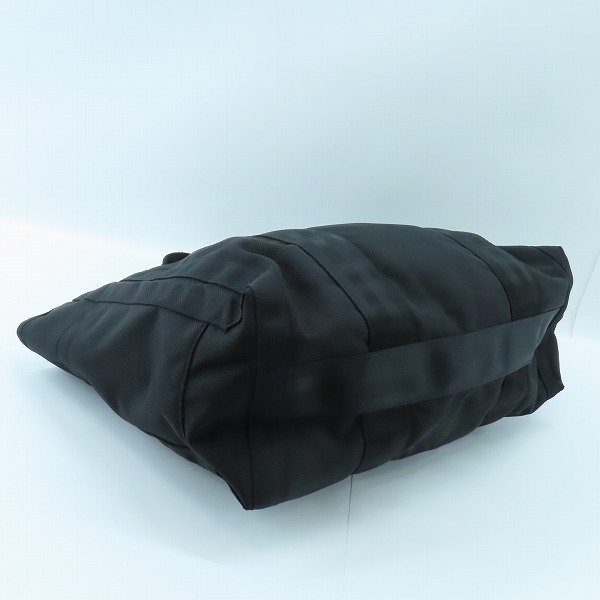 実際に弊社で買取させて頂いた【未使用】BRIEFING/ブリーフィング ARMOR TOTE/トートバッグ BRA211T06-010の画像 2枚目