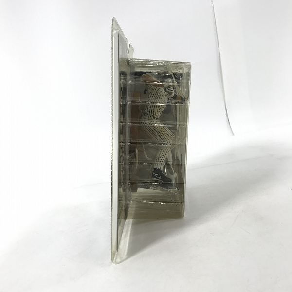 実際に弊社で買取させて頂いた【未開封】McFARLANE TOYS/マクファーレントイズ  ニューヨークヤンキース #13 ALEX Rodriguez フィギュアの画像 3枚目