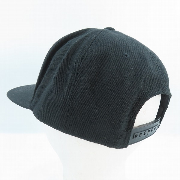 実際に弊社で買取させて頂いたTENDERLOIN/テンダーロイン 22SS ロゴ 刺繍 スナップバック ベースボール ブラック キャップの画像 2枚目