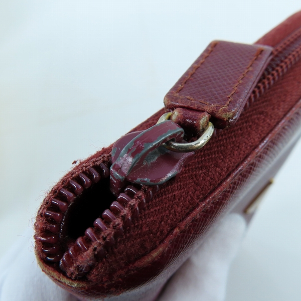 実際に弊社で買取させて頂いたPRADA/プラダ 三角ロゴプレート ラウンドジップ長財布 の画像 9枚目