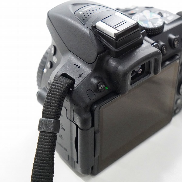 実際に弊社で買取させて頂いたNikon/ニコン D5300 デジタル一眼レフカメラ ボディ 簡易動作確認済みの画像 3枚目