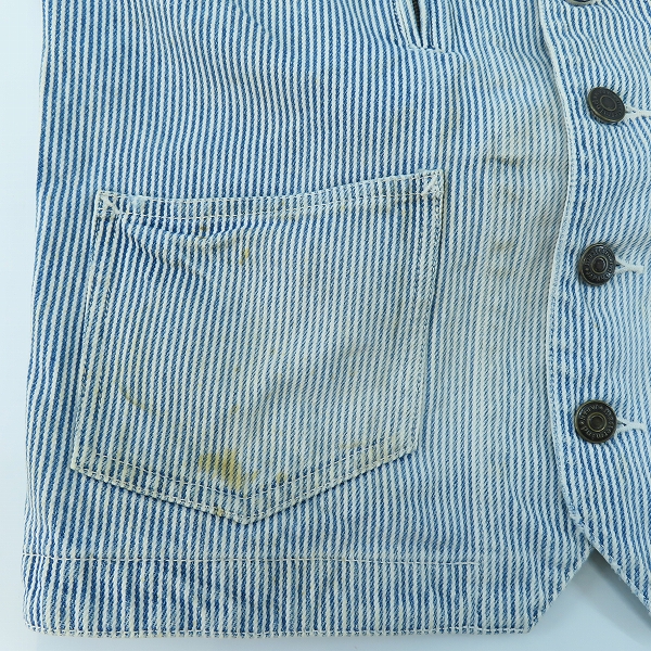 実際に弊社で買取させて頂いたmastermind JAPAN/マスターマインドジャパン radiance期 金ラメ織り込み ヒッコリー柄ジレ/ベスト MY-VE01-02-D/Mの画像 6枚目