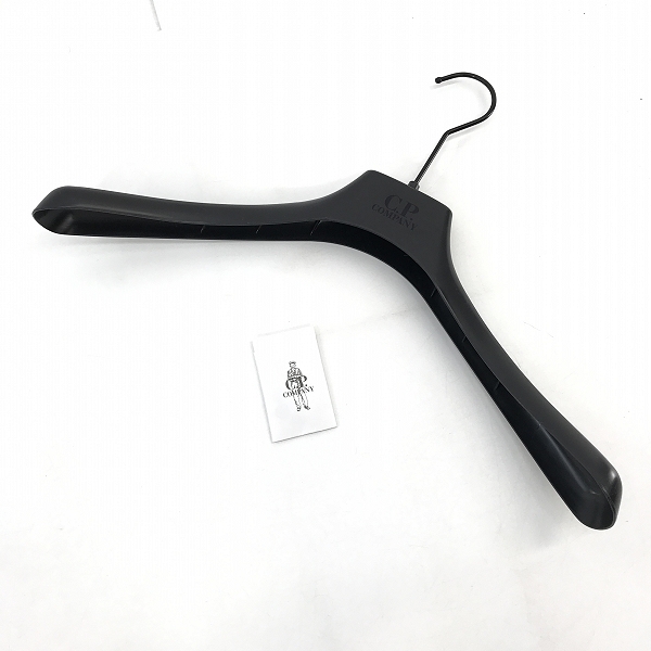 実際に弊社で買取させて頂いたC.P COMPANY/シーピーカンパニー CHROME-R ZIPPED JACKET ジャケット/50の画像 9枚目