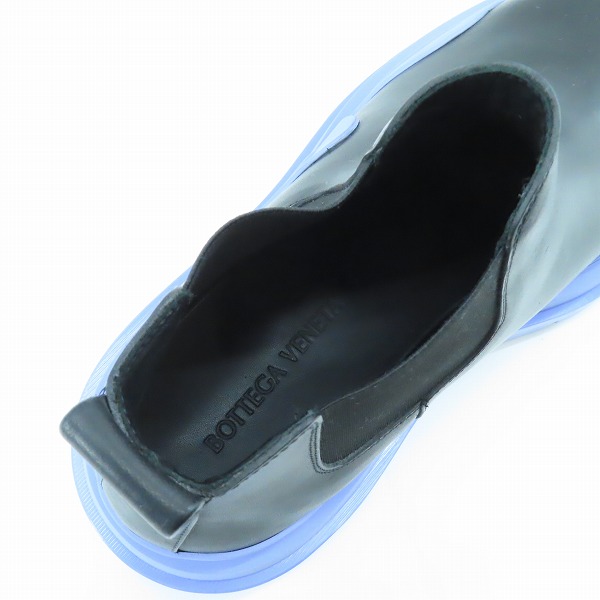 実際に弊社で買取させて頂いたBOTTEGA VENETA/ボッテガヴェネタ タイヤアンクル サイドゴア チェルシーブーツ ブラック×パープル/45の画像 4枚目