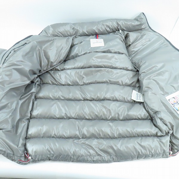 実際に弊社で買取させて頂いた【JPタグ】MONCLER/モンクレール 20AW MOUNIER/ムニエ ダウンジャケット F20911A55800/5の画像 7枚目