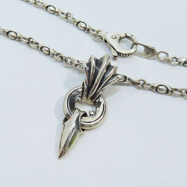 実際に弊社で買取させて頂いたLION HEART/ライオンハート HOWL/ハウル ファングド ネックレス 01NE0061SV