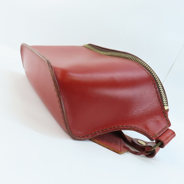 実際に弊社で買取させて頂いたHERZ/ヘルツ レザー ショルダーバッグ レッドの画像 2枚目