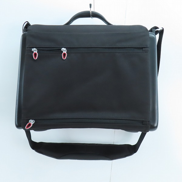 実際に弊社で買取させて頂いたTUMI×DUCATI/トゥミ×ドゥカティ コラボモデル T3 FLIP flap brief ブリーフケース 6501RCEの画像 1枚目