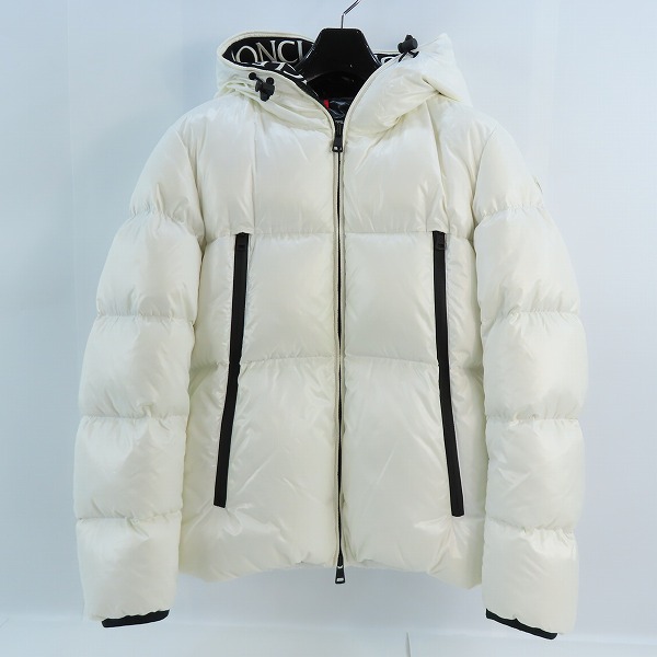実際に弊社で買取させて頂いたMONCLER/モンクレール BARONNIES GIUBBOTTO/バロニーズ ダウン ジャケット F20911A51B00 68950/1