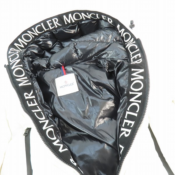実際に弊社で買取させて頂いたMONCLER/モンクレール BARONNIES GIUBBOTTO/バロニーズ ダウン ジャケット F20911A51B00 68950/1の画像 7枚目