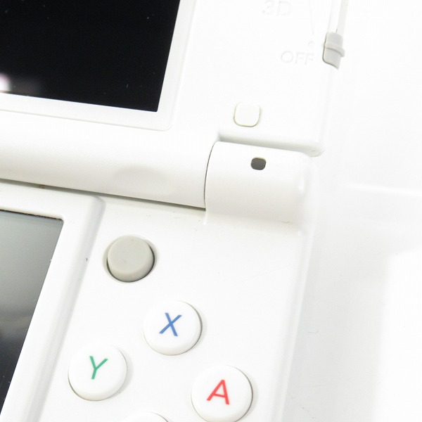 実際に弊社で買取させて頂いた任天堂/Nintendo Newニンテンドー3DS LL パールホワイト RED-001 本体【簡易動作確認済】の画像 2枚目