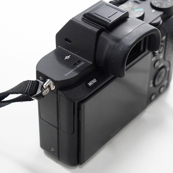 実際に弊社で買取させて頂いたSONY/ソニー ILCE-7M2 α7 II アルファ7 II ミラーレス一眼 デジタルカメラ ボディ 動作確認済みの画像 4枚目