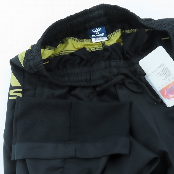 実際に弊社で買取させて頂いた【未使用】hummel/ヒュンメル ジャージ セットアップ HAW7028/HAW7027P/Oの画像 2枚目