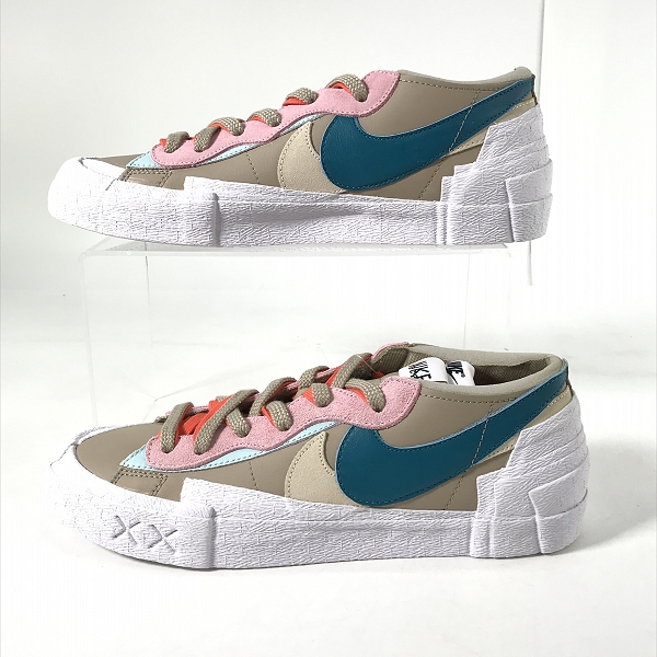 実際に弊社で買取させて頂いた【未使用】NIKE×SACAI×KAWS/ナイキ×サカイ×カウズ BLAZER LOW REED/ブレーザーロー リード DM7901-200/28の画像 3枚目