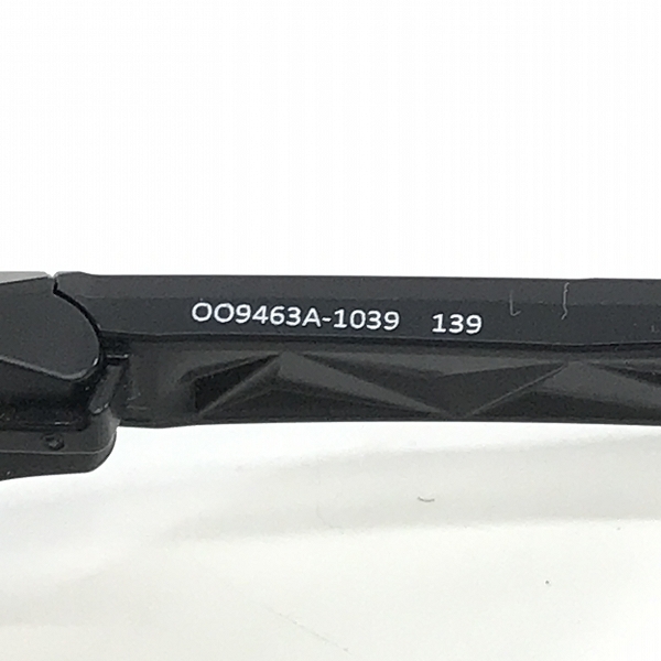 実際に弊社で買取させて頂いたOAKLEY/オークリー スートロライト サングラス Sutro Lite OO9463A-1039の画像 6枚目