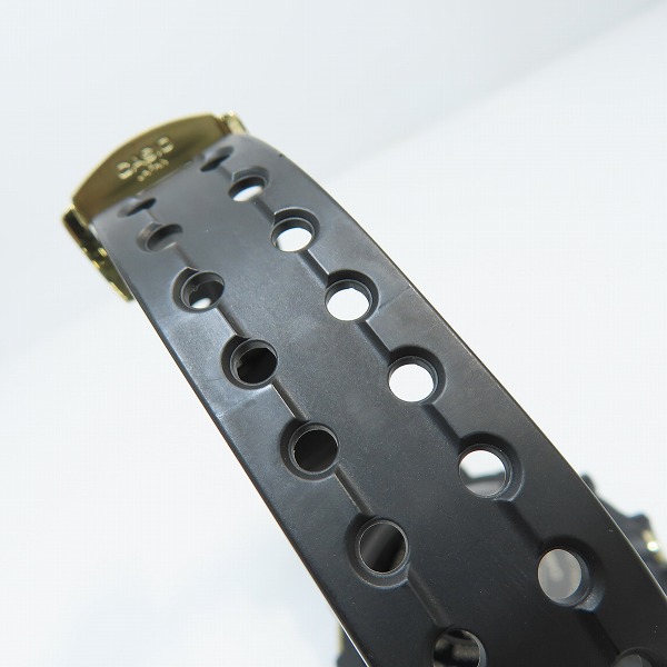 実際に弊社で買取させて頂いたG-SHOCK/Gショック FROGMAN/フロッグマン 黒金 腕時計 GWF-1000G-1JRの画像 7枚目