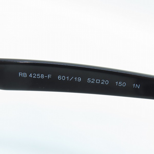 実際に弊社で買取させて頂いたRay-Ban/レイバン サングラス/アイウェア RB4258-F 601/19の画像 6枚目