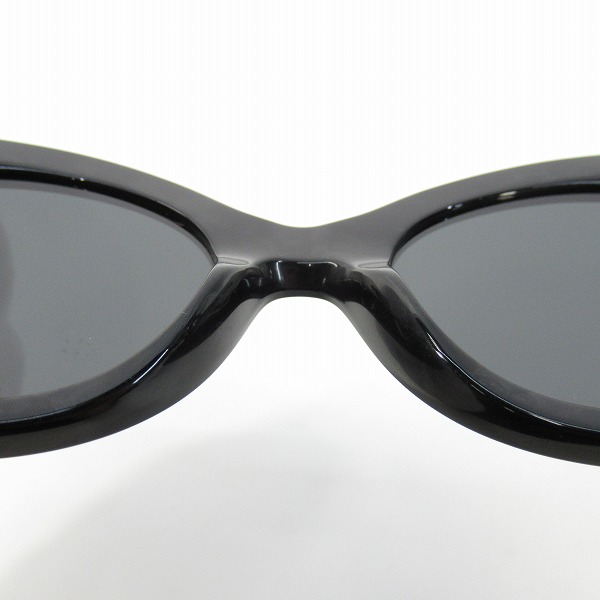 実際に弊社で買取させて頂いた【未使用】alain mikli×Alexandre Vauthier/アランミクリ×アレクサンドル ボーディエ Roselyne サングラス 0A05040Bの画像 6枚目