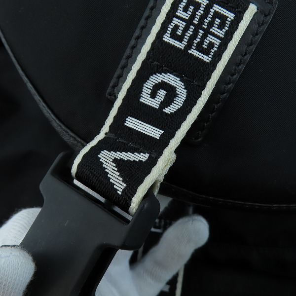 実際に弊社で買取させて頂いたGIVENCHY/ジバンシー LIGHT 3 BACKPACK/バックパック BK500MK0B5の画像 5枚目
