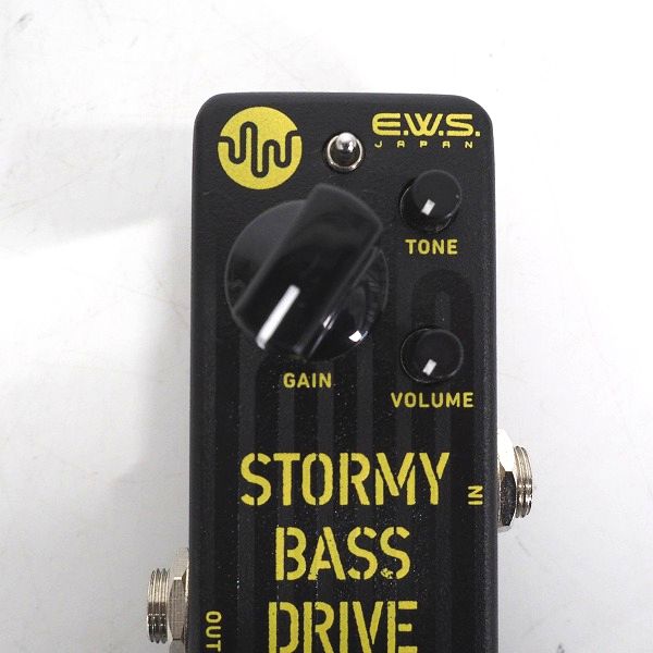 実際に弊社で買取させて頂いた【美品】EWS/エンジニアリング ワーク ストア Stormy Bass Drive ベース用オーバードライブ エフェクター/動作確認済の画像 1枚目