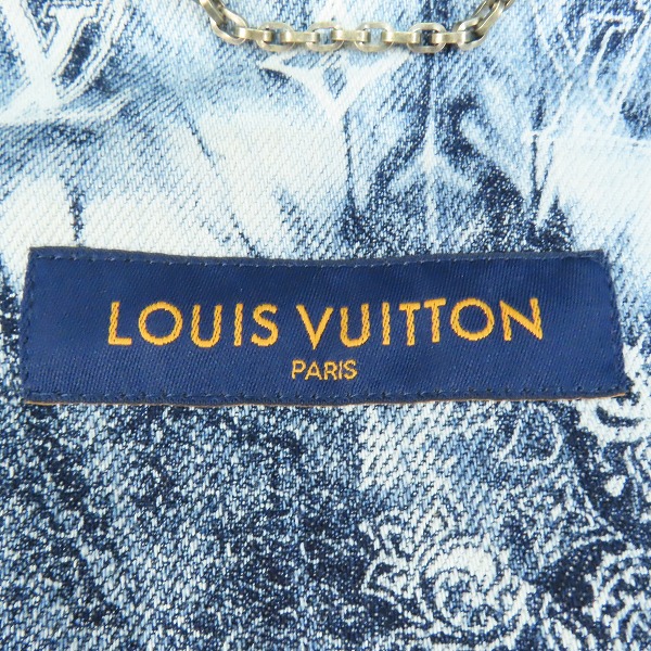 実際に弊社で買取させて頂いた【JPタグ】LOUIS VUITTON/ルイヴィトン モノグラムバンダナショートスリーブ デニムシャツ RM222MNW2HNS17X純正ハンガー付/XLの画像 2枚目