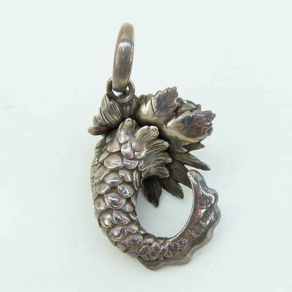 実際に弊社で買取させて頂いたBloody Mary/ブラッディマリー Lotus head/ロータスヘッド 蓮魚 ペンダントトップの画像 2枚目