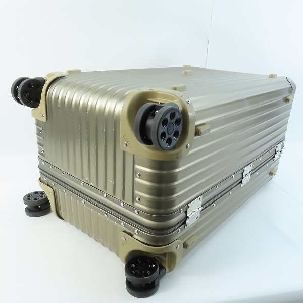 実際に弊社で買取させて頂いたRIMOWA/リモワ ORIGINAL Trunk/オリジナルトランク スーツケース 4輪 925.75.03.400の画像 2枚目