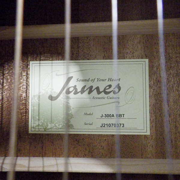 実際に弊社で買取させて頂いた★James/ジェームス J-300A BBT アコースティックギター/アコギ ソフトケース付の画像 4枚目
