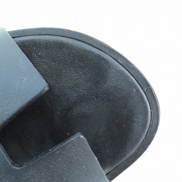 実際に弊社で買取させて頂いたHERMES/エルメス Izmir/イズミール レザー サンダル 41141ZH/40の画像 7枚目