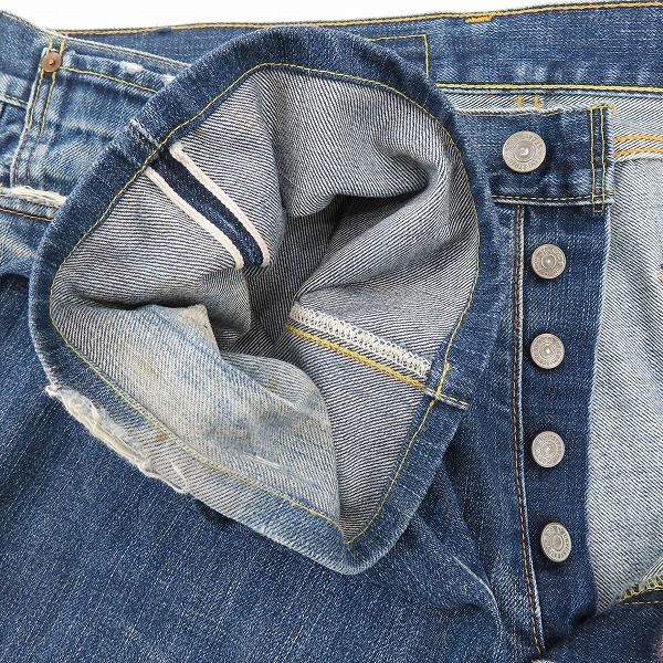 実際に弊社で買取させて頂いたLEVIS/リーバイス 501 日本製 ビッグE 赤耳 不均等V 1971年復刻 デニムパンツ/ジーンズ Lot.71501/W38L36の画像 2枚目
