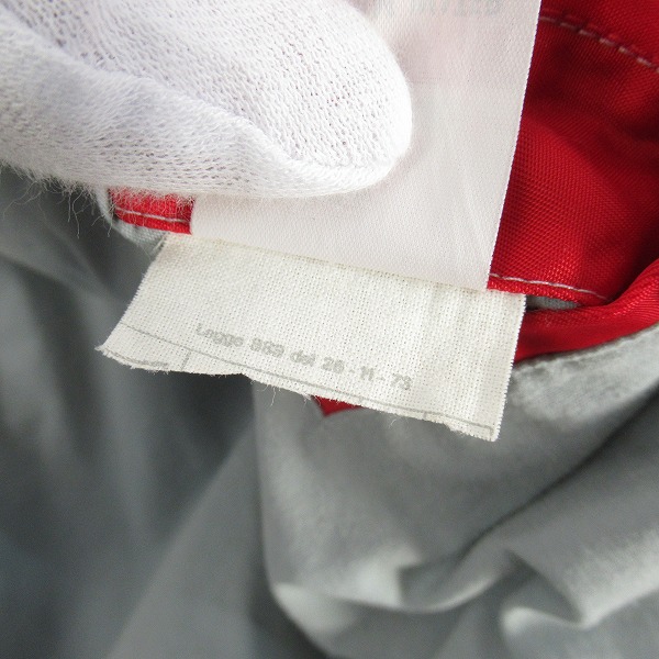 実際に弊社で買取させて頂いたGIANNI VERSACE/ジャン二ヴェルサーチ ナイロンジャケット レッドの画像 4枚目