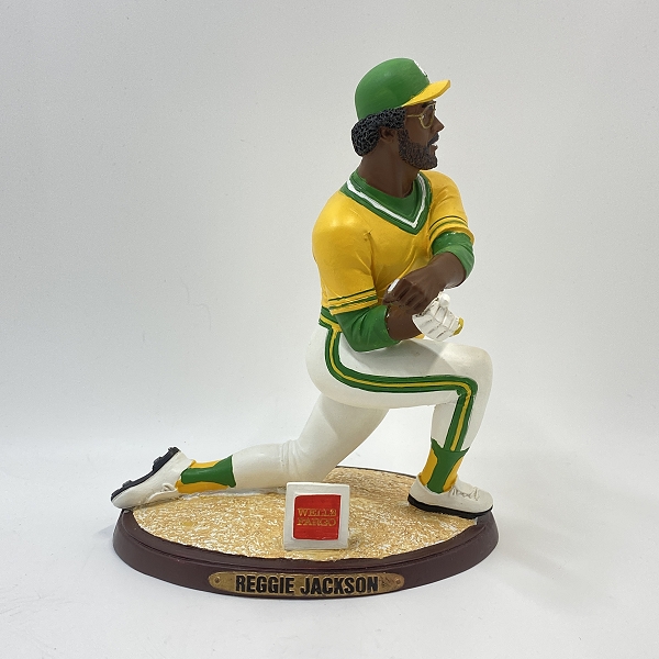実際に弊社で買取させて頂いたオークランドアスレチックスブランド MLB Reggie Jackson/レジー・ジャクソン リミテッドエディション フィギュアの画像 1枚目