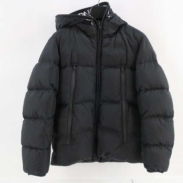 実際に弊社で買取させて頂いた【JPタグ】MONCLER/モンクレール 19AW MONTCLA GIUBBOTTO/モンクラー ダウンジャケット E20914194385 C0300/1