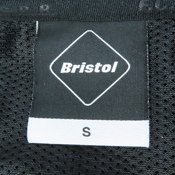 実際に弊社で買取させて頂いたF.C.Real Bristol/エフシーレアルブリストル 24AW TECH SWEAT VENTILATION HOODIE スウェット ジップパーカー FCRB-242072/Sの画像 2枚目