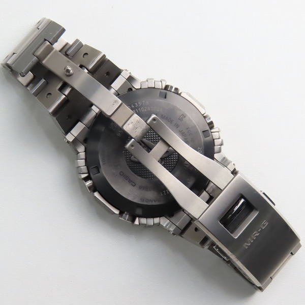 実際に弊社で買取させて頂いた【保証期間内】G-SHOCK/Gショック MR-G 初代モデル DW-5000C チタン フルメタル MRG-B5000D-1JRの画像 4枚目