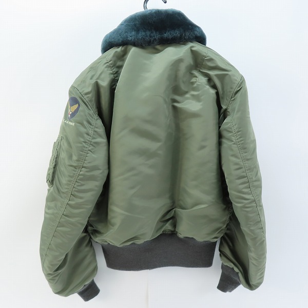 実際に弊社で買取させて頂いたBUZZ RICKSON'S/バズリクソンズ B-15D 79th FTR BOMB SQ/ボア フライトジャケット BR14395/42の画像 1枚目
