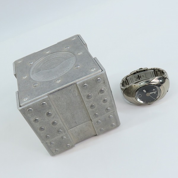 実際に弊社で買取させて頂いたOAKLEY/オークリー TIME BOMB/タイムボム X METAL BOX 腕時計の画像 9枚目