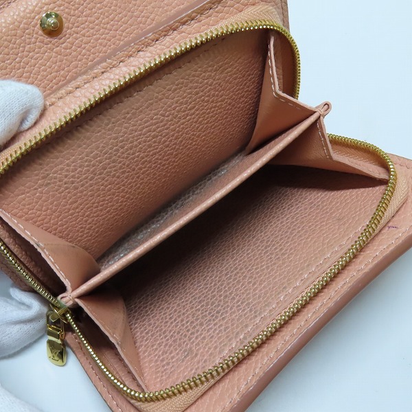 実際に弊社で買取させて頂いたLOUIS VUITTON/ルイヴィトン  ポルトフォイユ・クレア 二つ折り財布 M81649の画像 4枚目