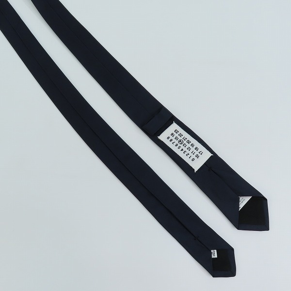 実際に弊社で買取させて頂いたMAISON MARGIELA/メゾンマルジェラ シルク ネクタイ S50TM0010/UNIの画像 5枚目